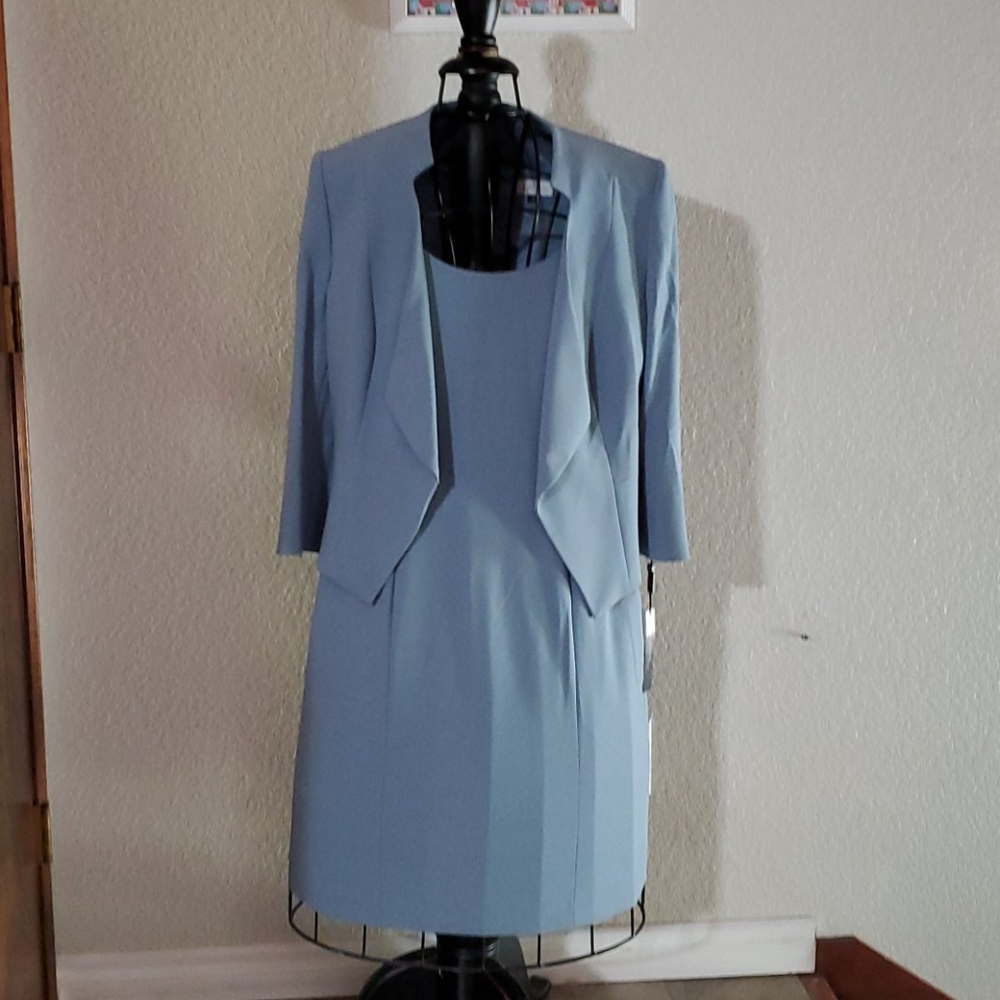 Tahari Paris Blue Fitted Dress and Jacket. 14
